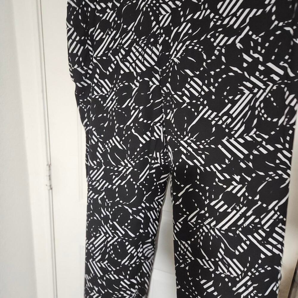 Size 2x black and white trousers
